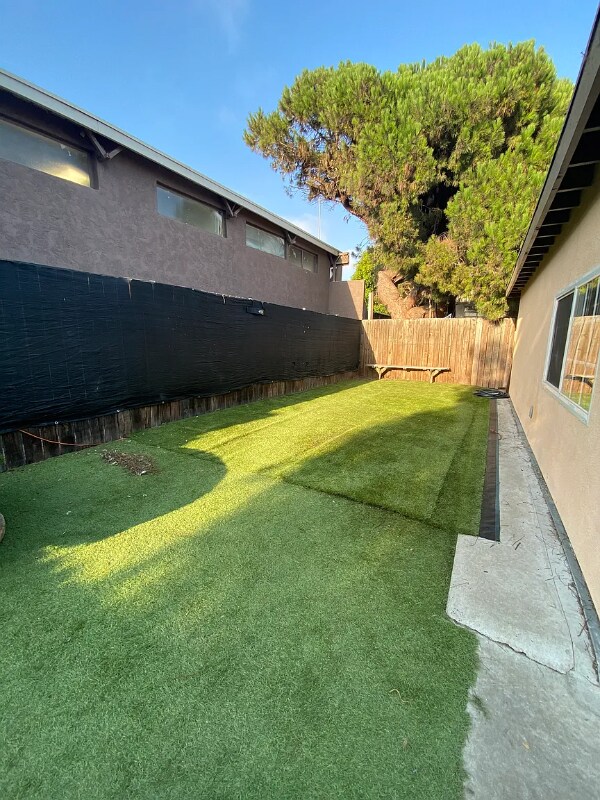 Foto del edificio - 1610-12 Dahlia Ave