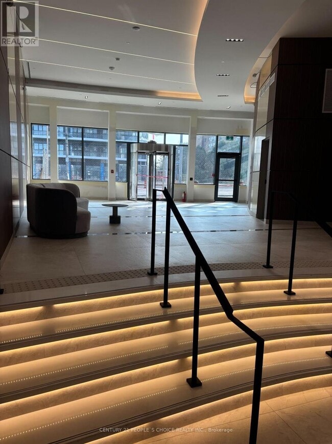 Photo du bâtiment - 5105-5105 Hurontario St
