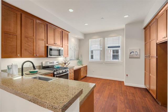 Building Photo - 273 Cahill Park Dr
