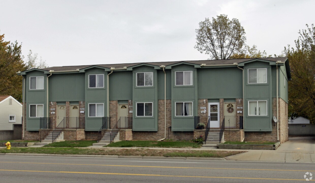 Primary Photo - 3510-3526 Greenfield Rd