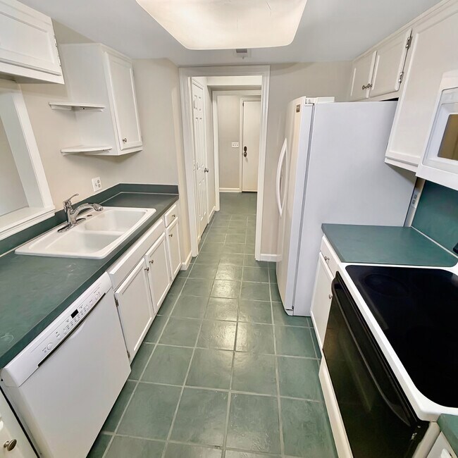 Foto del edificio - 1849 Quail Ridge Rd