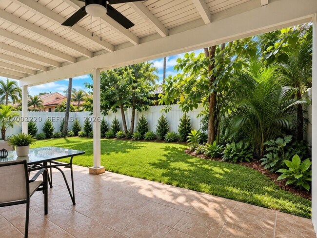 Foto del edificio - 11740 SW 12th St