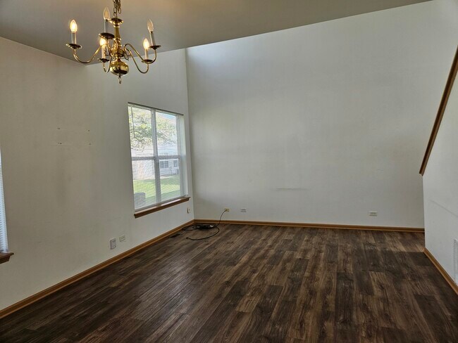Building Photo - 1473 Cambria Dr