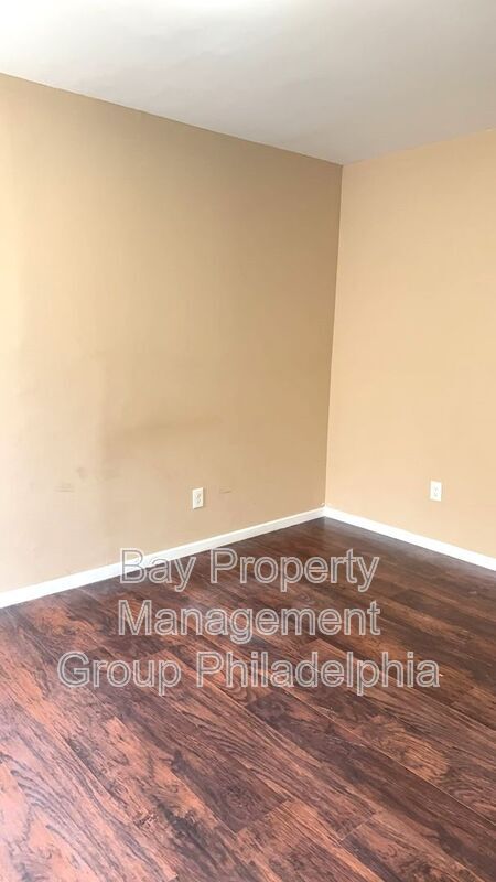 Building Photo - 2419 E Allegheny Ave