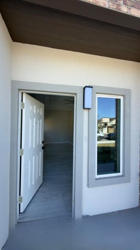 Building Photo - 3604 Paola St