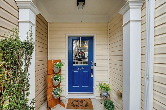 Building Photo - 254 Regent Square