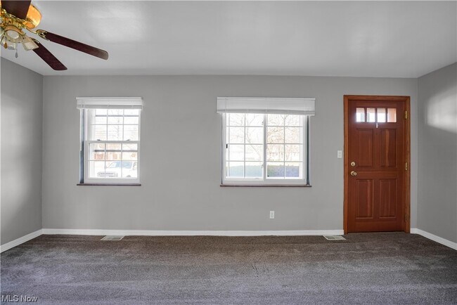 Building Photo - 18425 Puritas Ave