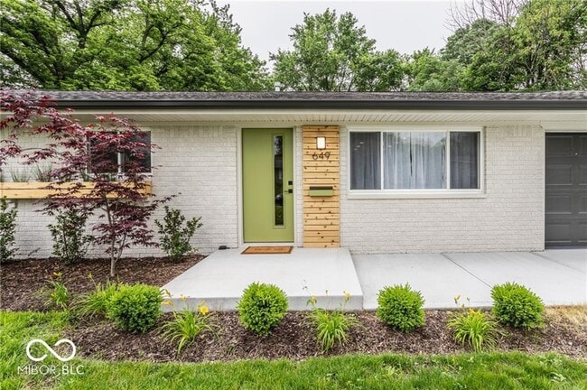 Building Photo - 649 Emerson Rd