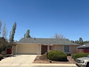 Building Photo - 6886 E Eagle Crest Dr