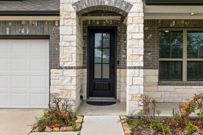 Building Photo - 21407 Blue Tuna Dr