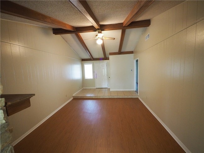 Building Photo - 3201 Maywood Ave