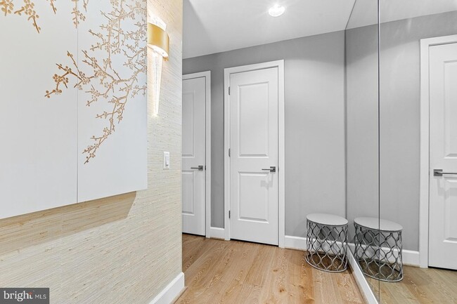 Photo - 7171 Woodmont Ave Apartment