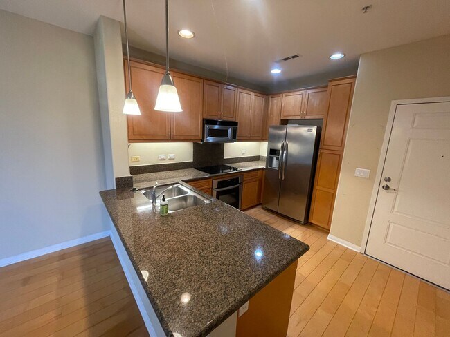 Foto del edificio - Adorable 1BR Condo in Carmel Valley with W...