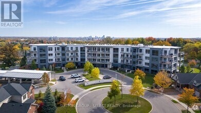 Building Photo - 1705-1705 Fiddlehead Pl