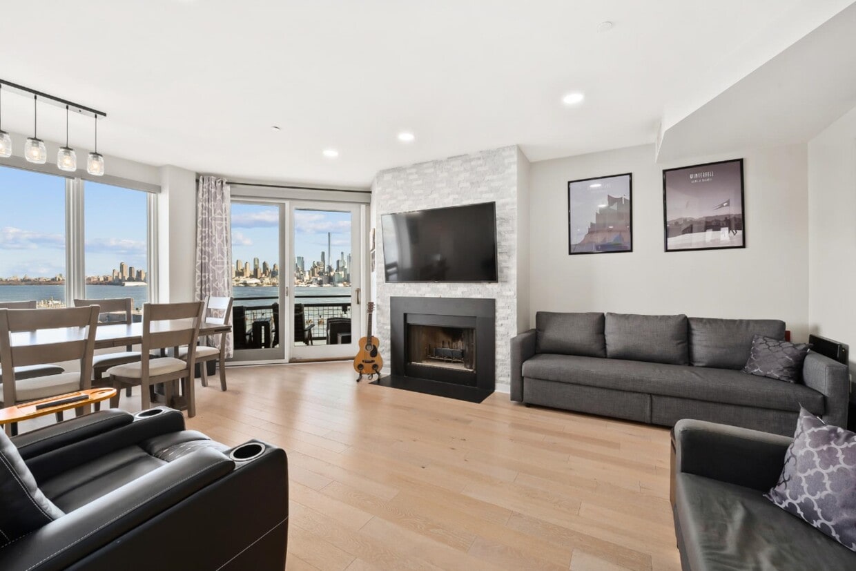 Foto principal - 600 Harbor Blvd