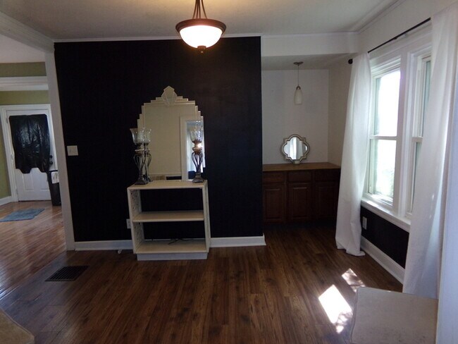 Foto del edificio - Full of Charm Merion Village Home!