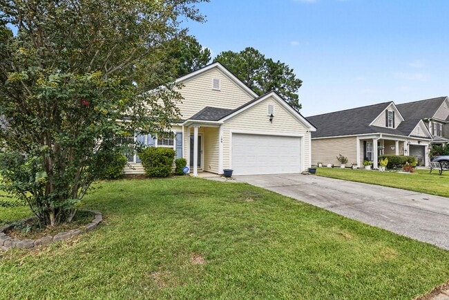 Building Photo - 109 Larkspur Dr