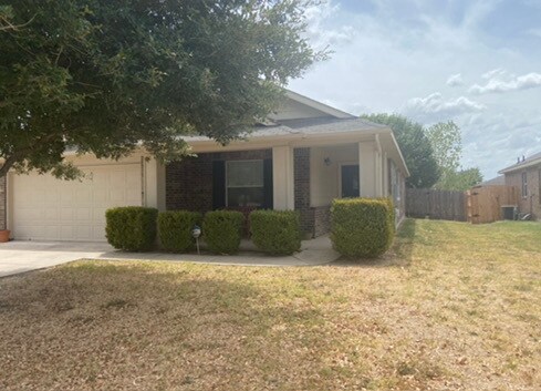 Foto principal - 316 Floating Leaf Dr