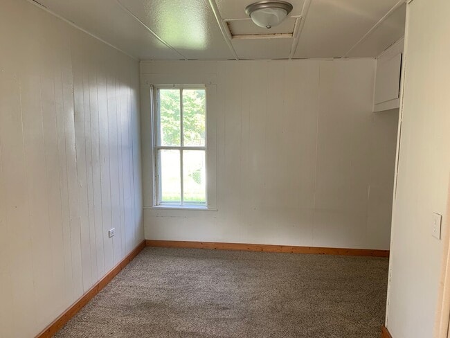 Building Photo - 208 Woodruff