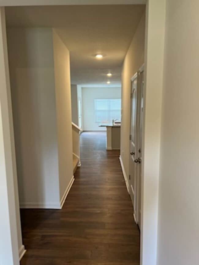 Building Photo - Newly Constructed Community Just 35 Minute...