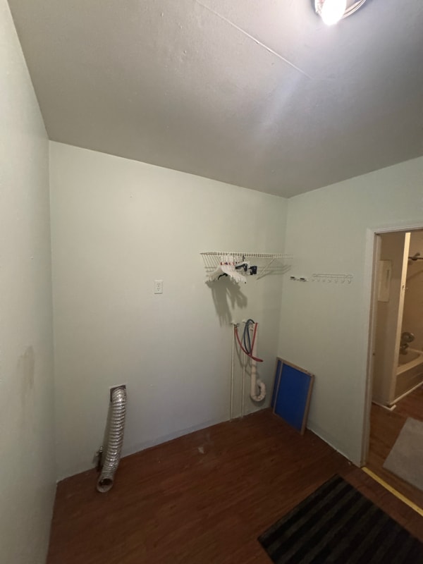 Foto del edificio - 2165 Oakdale Ave