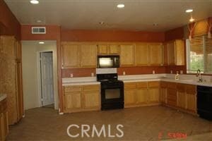 Building Photo - 33157 Leeward Way