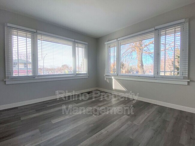 Building Photo - 2452 Harrison Blvd