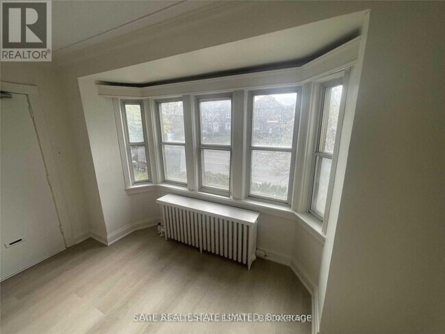 Photo du bâtiment - 1083 Avenue Rd