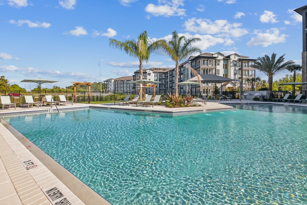 RISE Sereno Townhomes for Rent Wimauma, FL