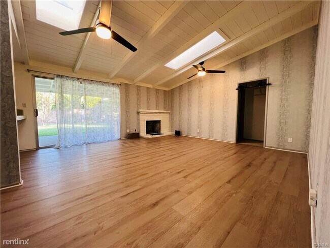 Building Photo - 4 br, 2 bath House - 1432 S Glencroft Rd
