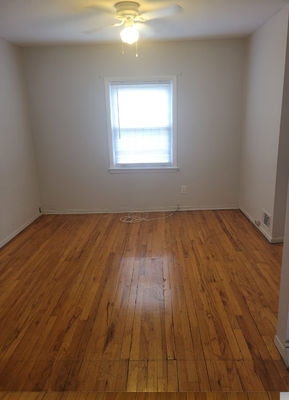Building Photo - 166-24-124 Gothic Dr