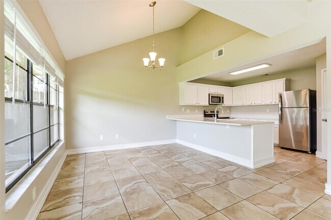 Foto del edificio - 477 Amethyst Way