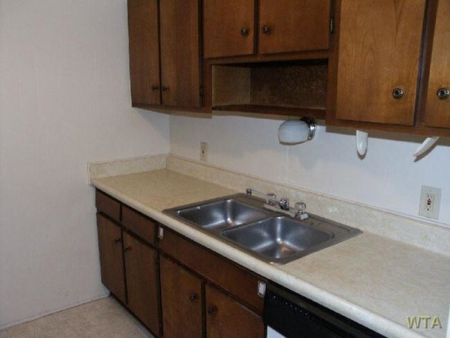 Building Photo - 1 bedroom in AUSTIN TX 78705