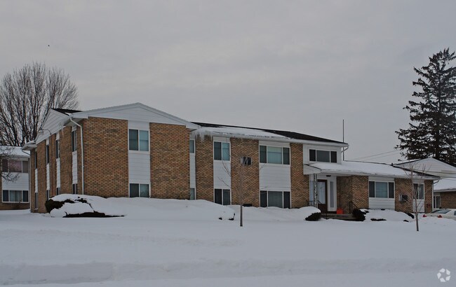21 Winston Dr. - 21 Winston Dr
