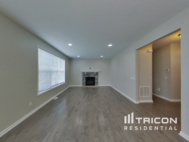Foto del edificio - 12085 78th St NE