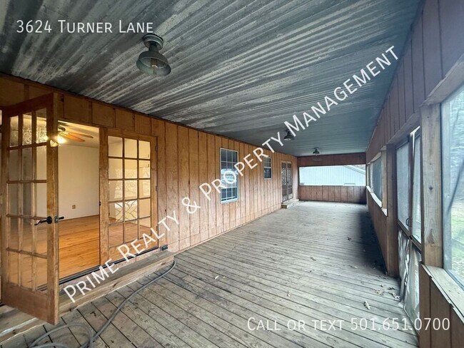 Foto del edificio - 3624 Turner Ln