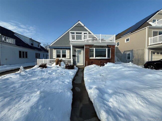 Foto del edificio - 433 W Park Ave