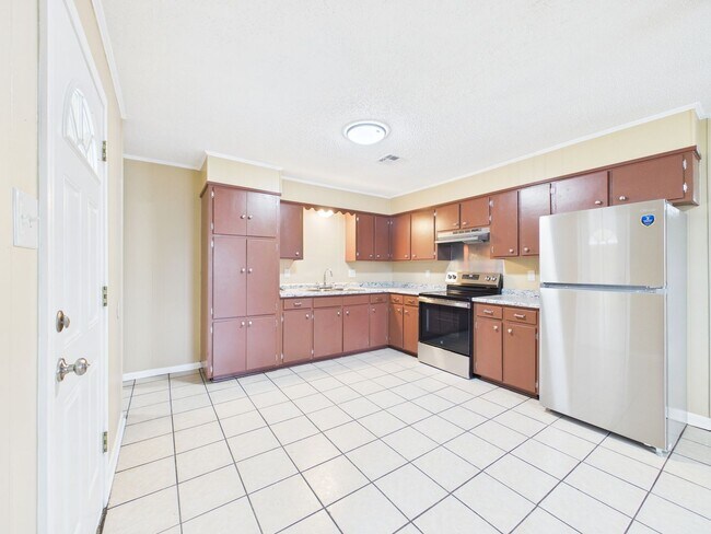 Foto del edificio - NEW ON MARKET  BREAUX BRIDGE!