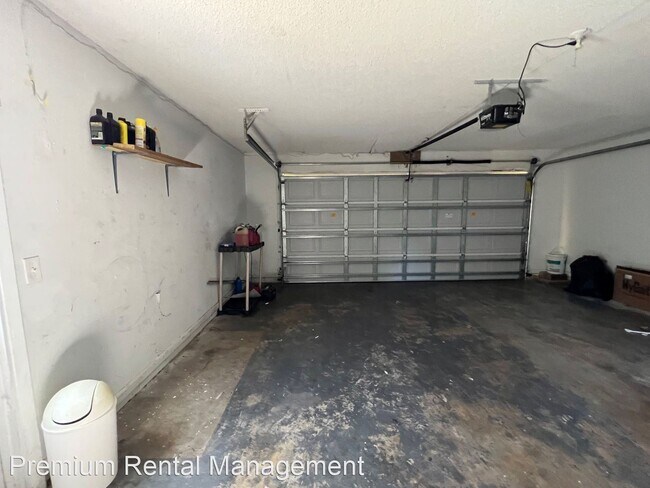 Building Photo - 3 br, 2 bath House - 4731 Wellesly Dr