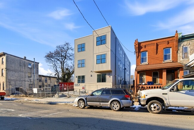 Foto del edificio - 5137 Master St