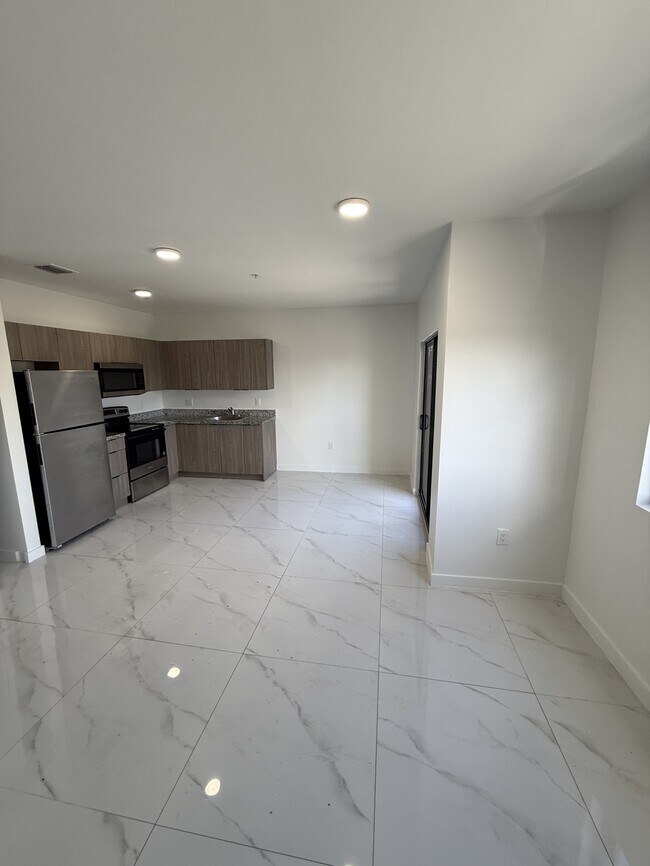 Foto del edificio - 7596 W 4th Ave