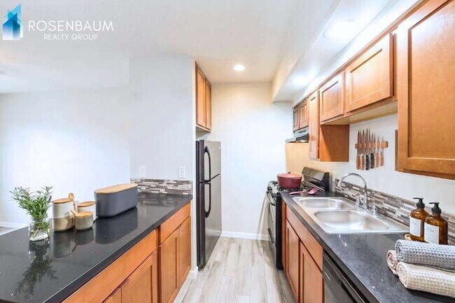 Foto del edificio - 6320 N 16th St