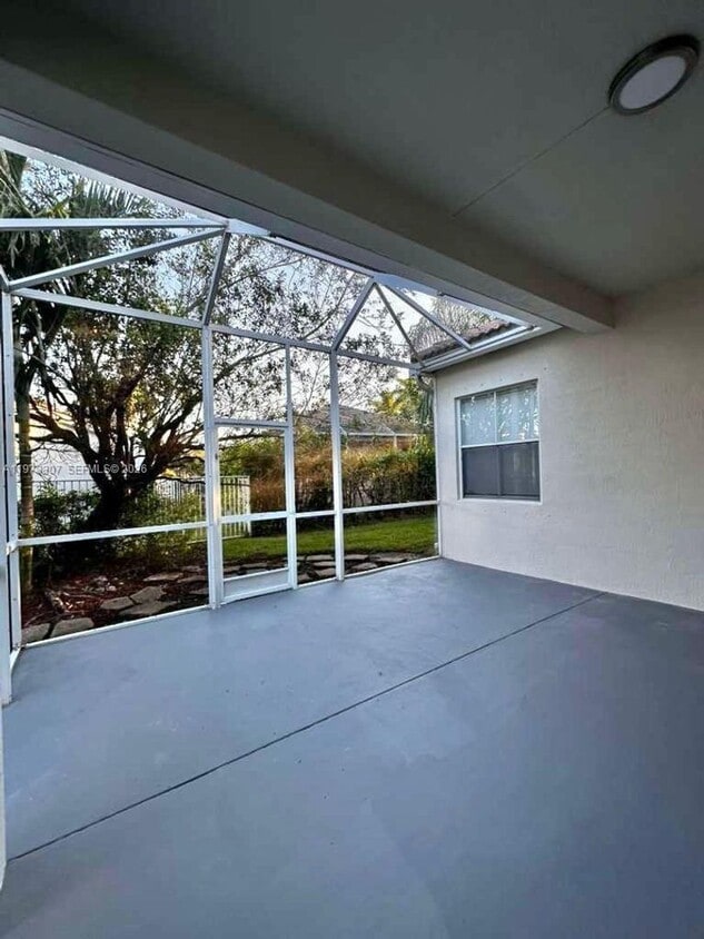 Photo - 1761 ASPEN LN #1761 WESTON, FL 33327