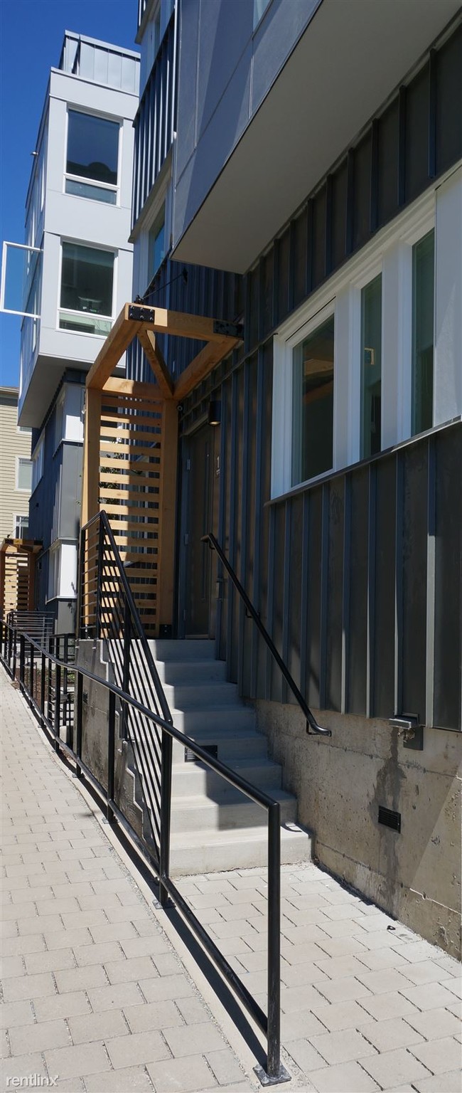Building Photo - 2418 NW 58th St