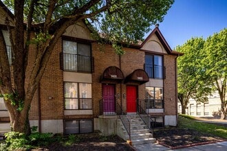 Building Photo - 1403 E McMillan St