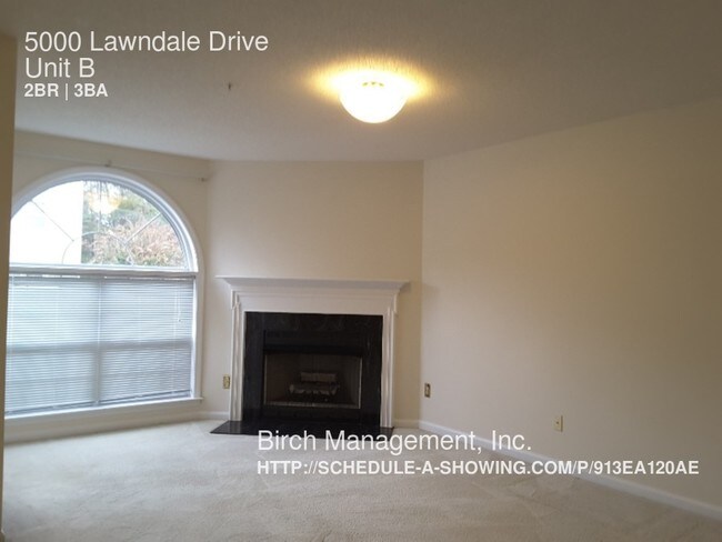 Building Photo - 5000 Lawndale Dr