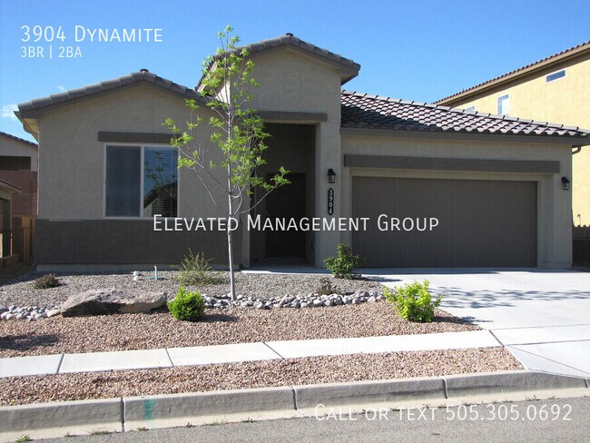 Foto del edificio - 3904 Dynamite-