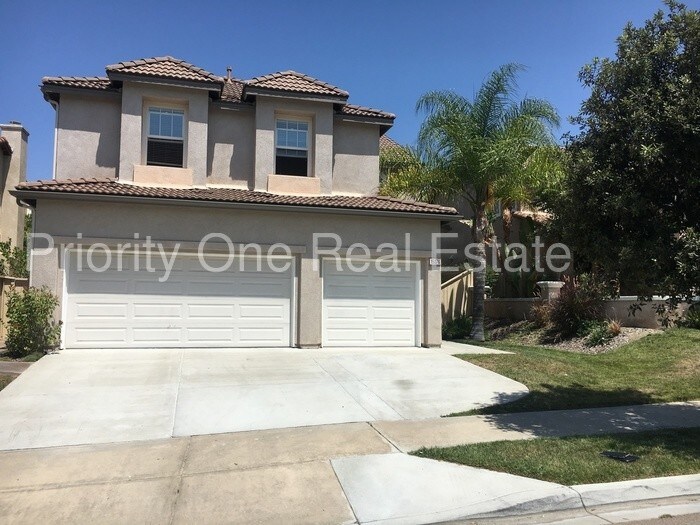 Primary Photo - Large Luxury Home in 4S Ranch Available NOW!