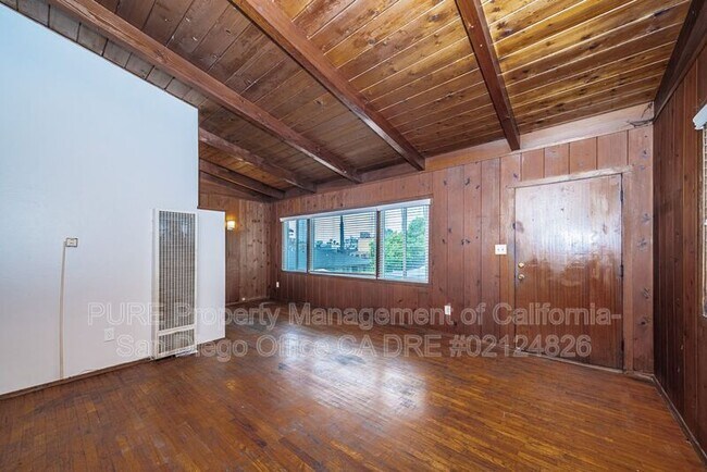 Building Photo - 1051 Grand Ave