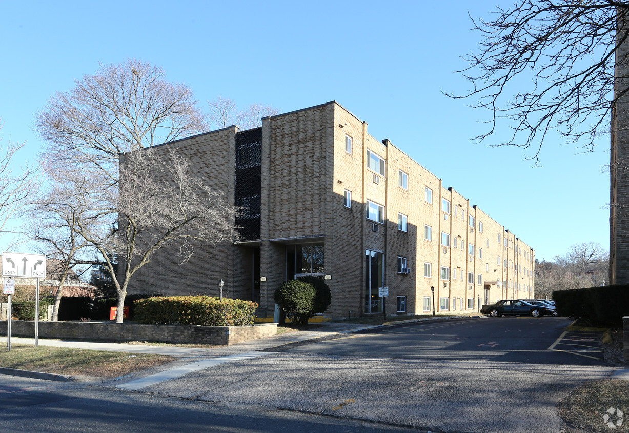 Heritage House Apartments - Heritage House
